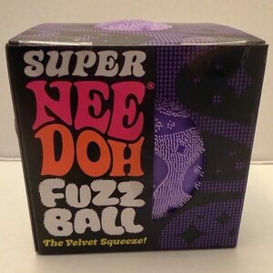New! NeeDoh Purple SUPER Fuzz Ball “The Velvet Squeeze”~ Huge! 4.5”